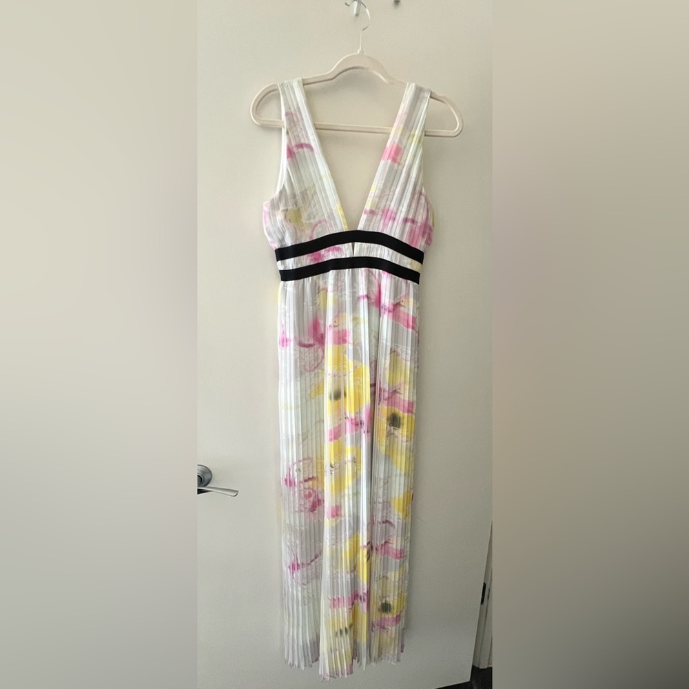 Long, multi-colored, pleated Summer dress in size US 8 by River Island